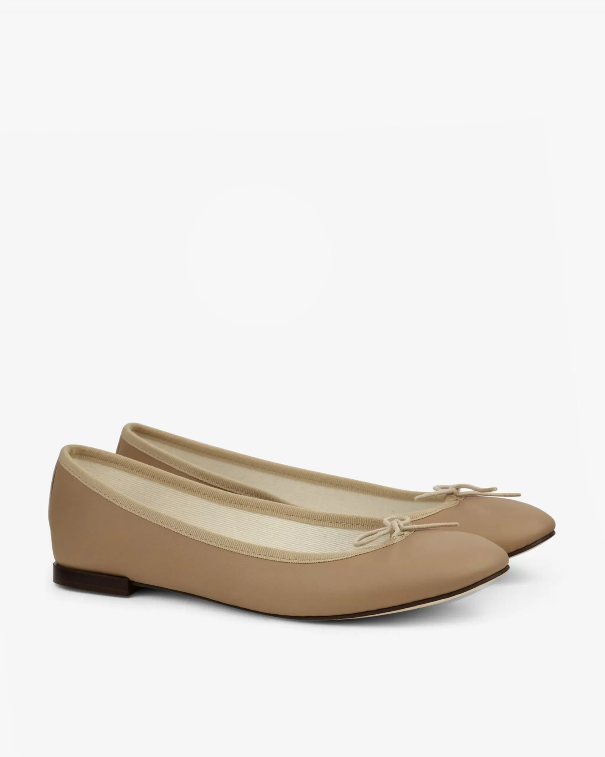 Shop Repetto Ballerines Cendrillon Beige cachemire