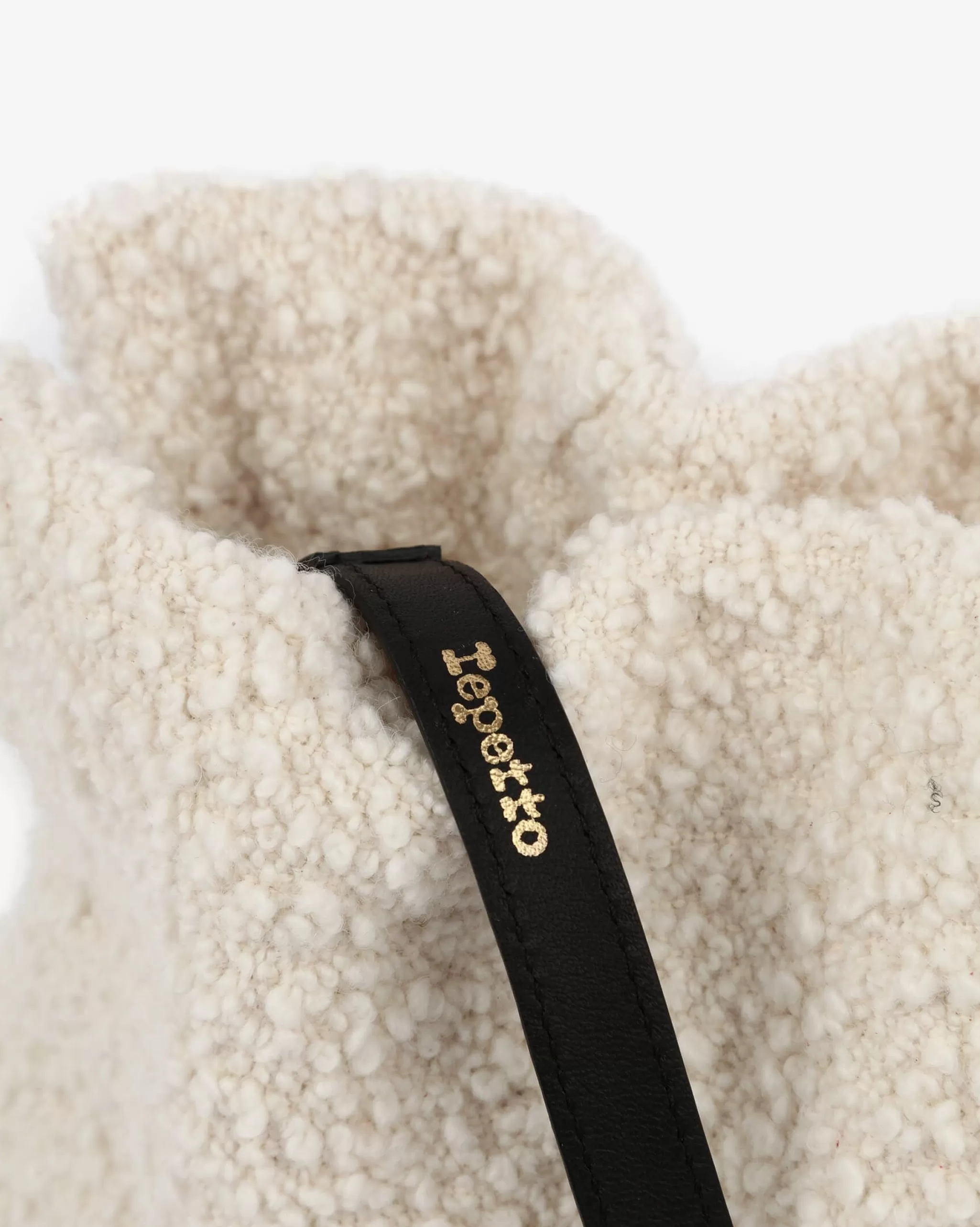 Shop Repetto Sac Poids Plume - Laine Shearling Blanc coco